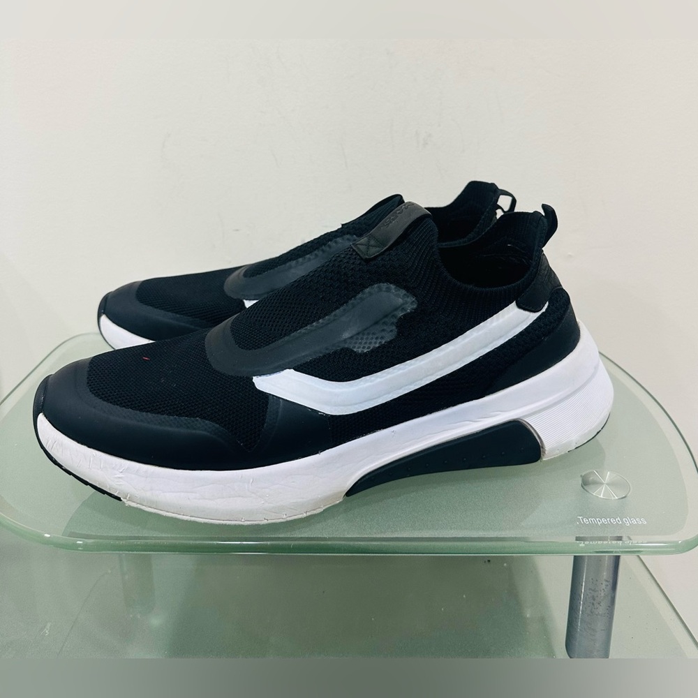 Mark Nason Los Angeles Men’s Slip One Everyday Walking Sneakers Size 11